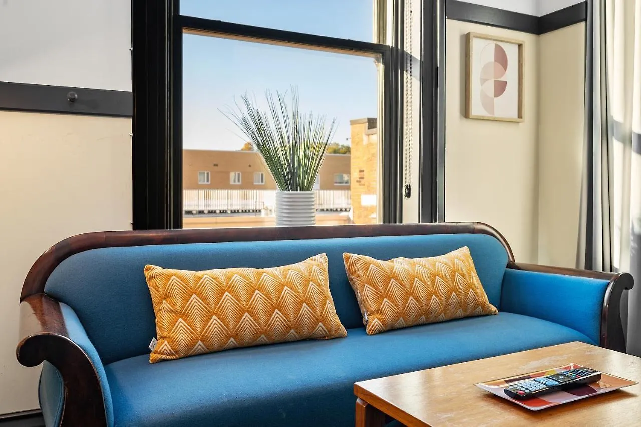 The Maverick By Kasa Pittsburgh Hotel