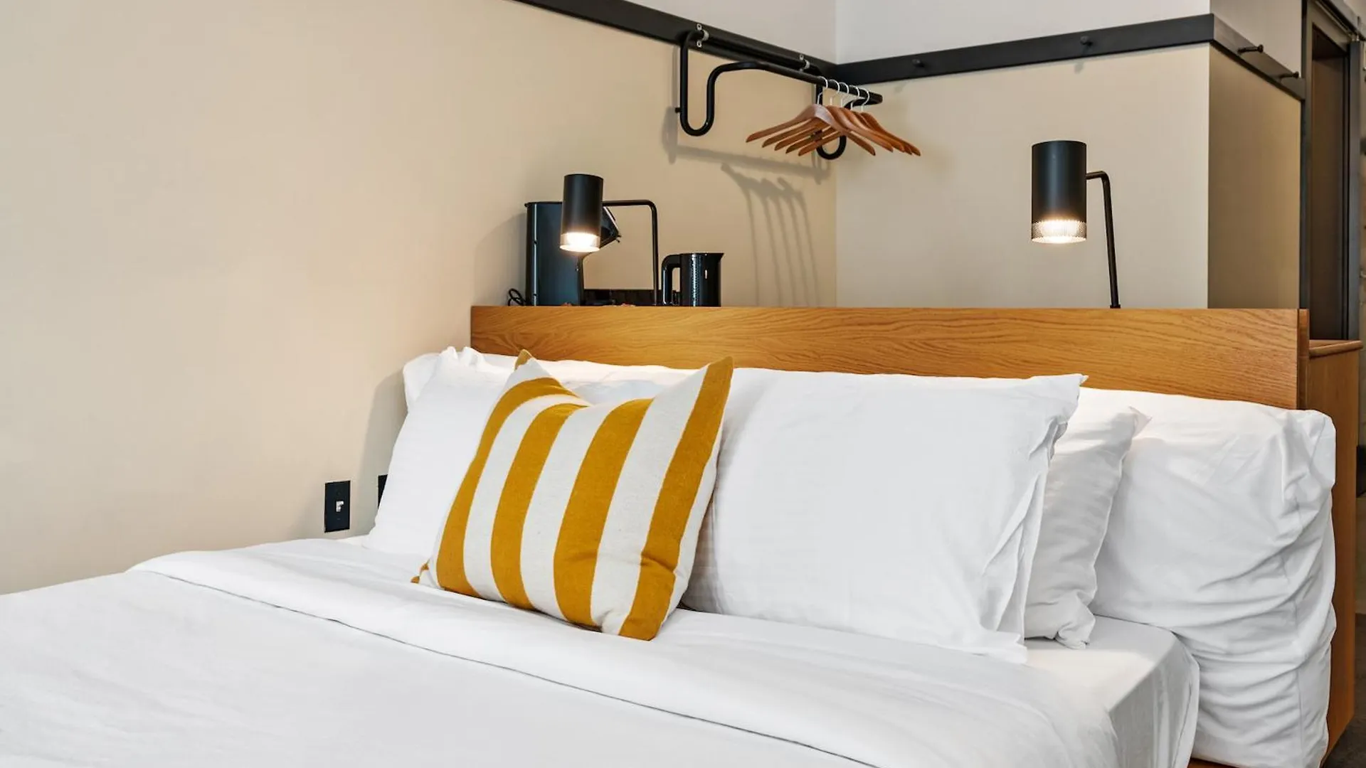 Hotel The Maverick By Kasa Pittsburgh